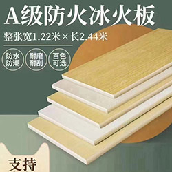 A����������